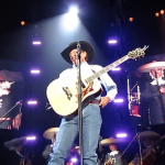 George Strait’s Only Live Performance of the Mariachi Tune ‘El Rey’